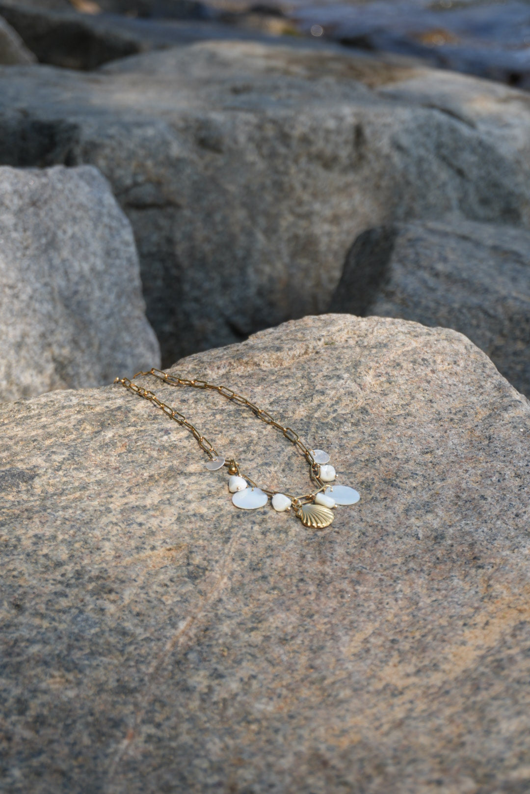 Lustre Echo Necklace