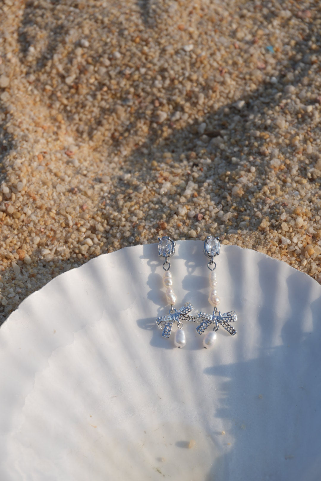 Sweetwater Bows Earrings (comes in Gold & Silver)
