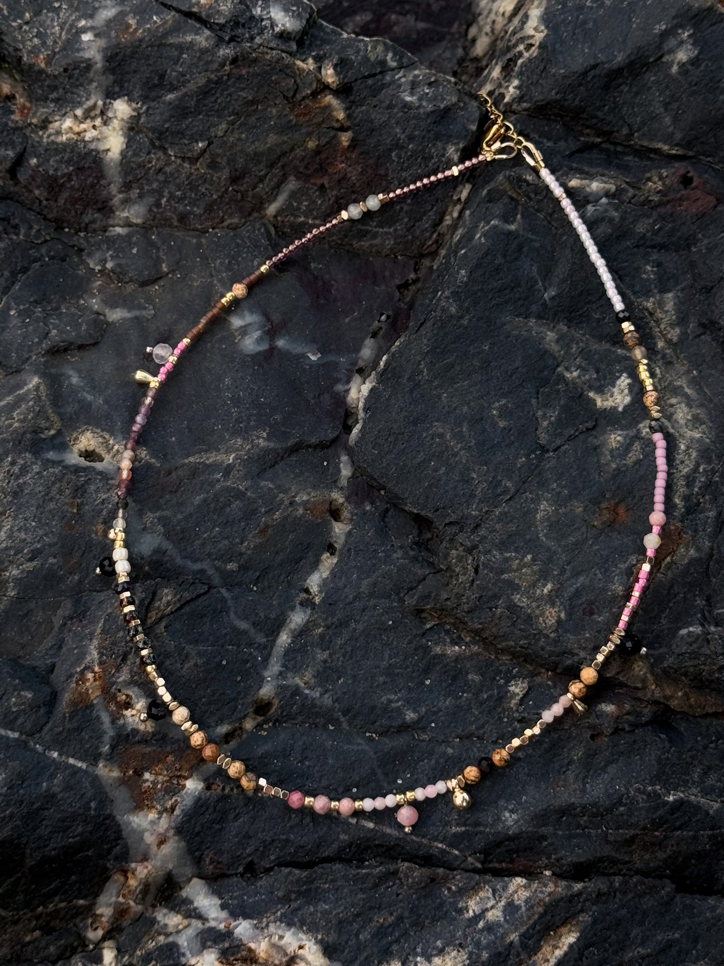 Confetti Cascade Choker