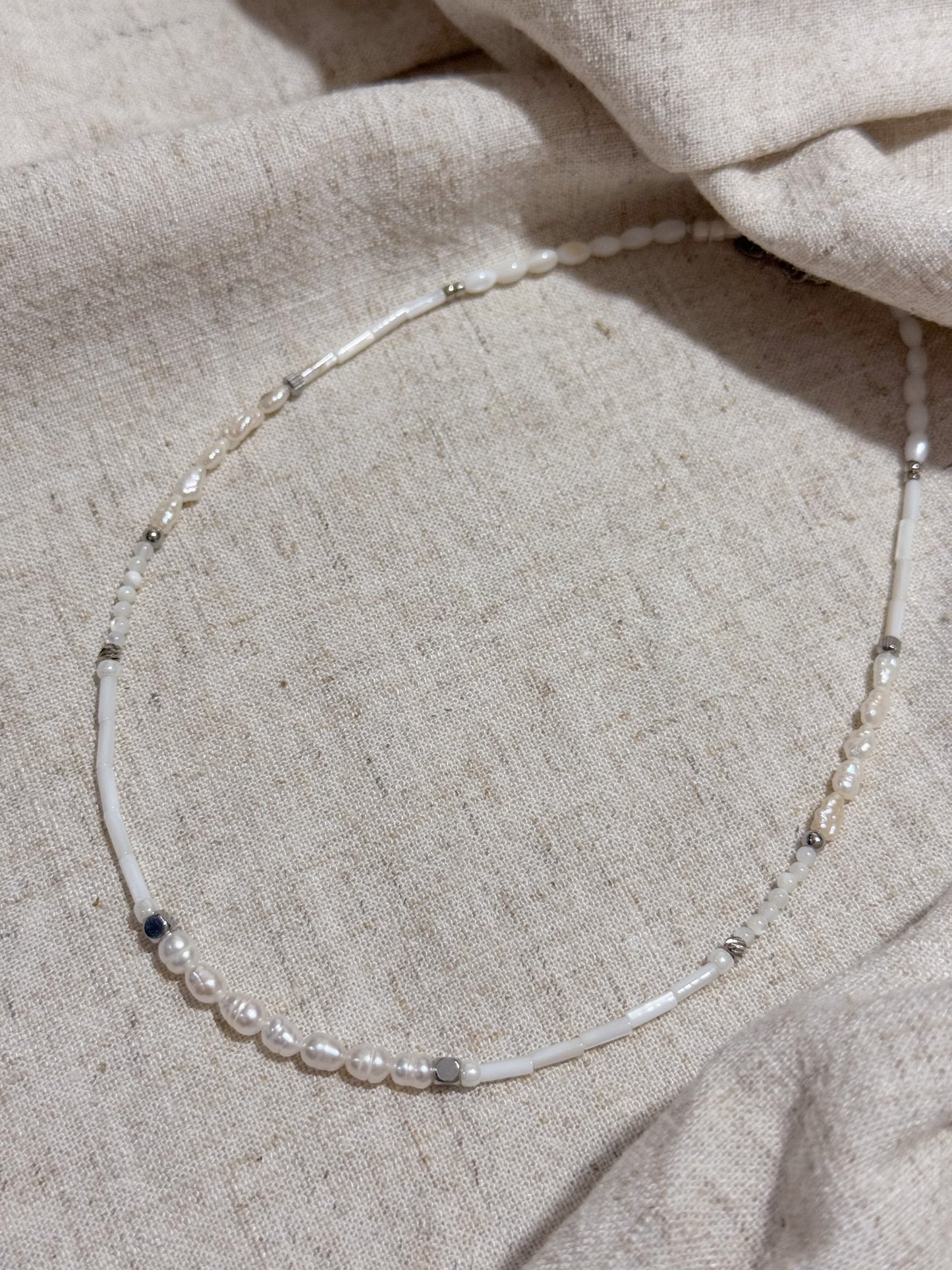 Elara Pearl Necklace (comes in Gold & Silver)