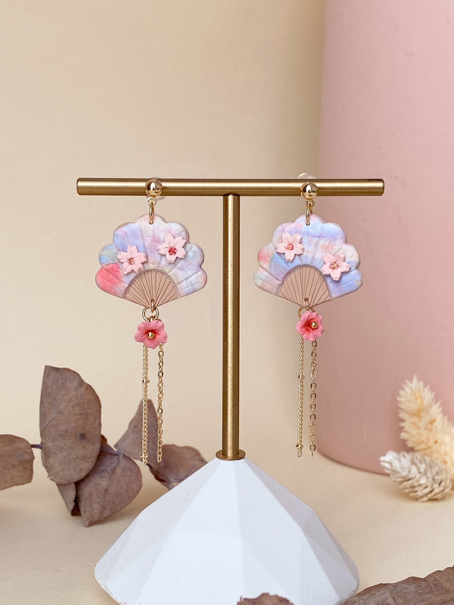 Hana Fan Gold Chain 2.0 Earrings