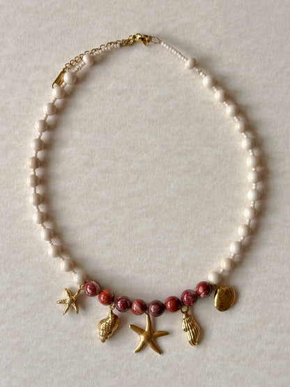 Maroon Island Necklace