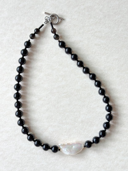 Miya Necklace - Black agate
