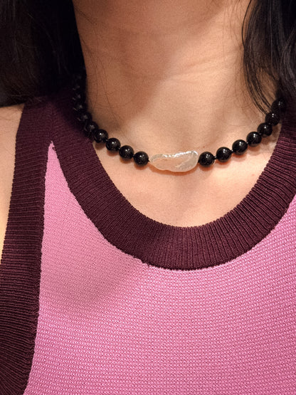 Miya Necklace - Black agate