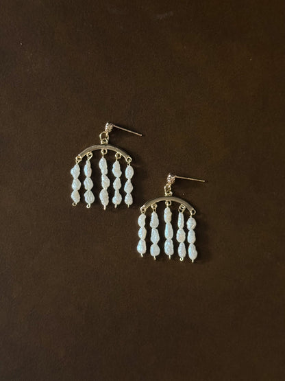 Draperie de Perle Earrings