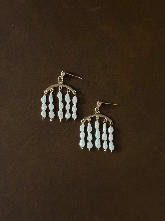 Draperie de Perle Earrings