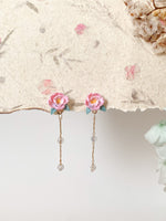Load image into Gallery viewer, Peony Crystal Tear (4 styles)
