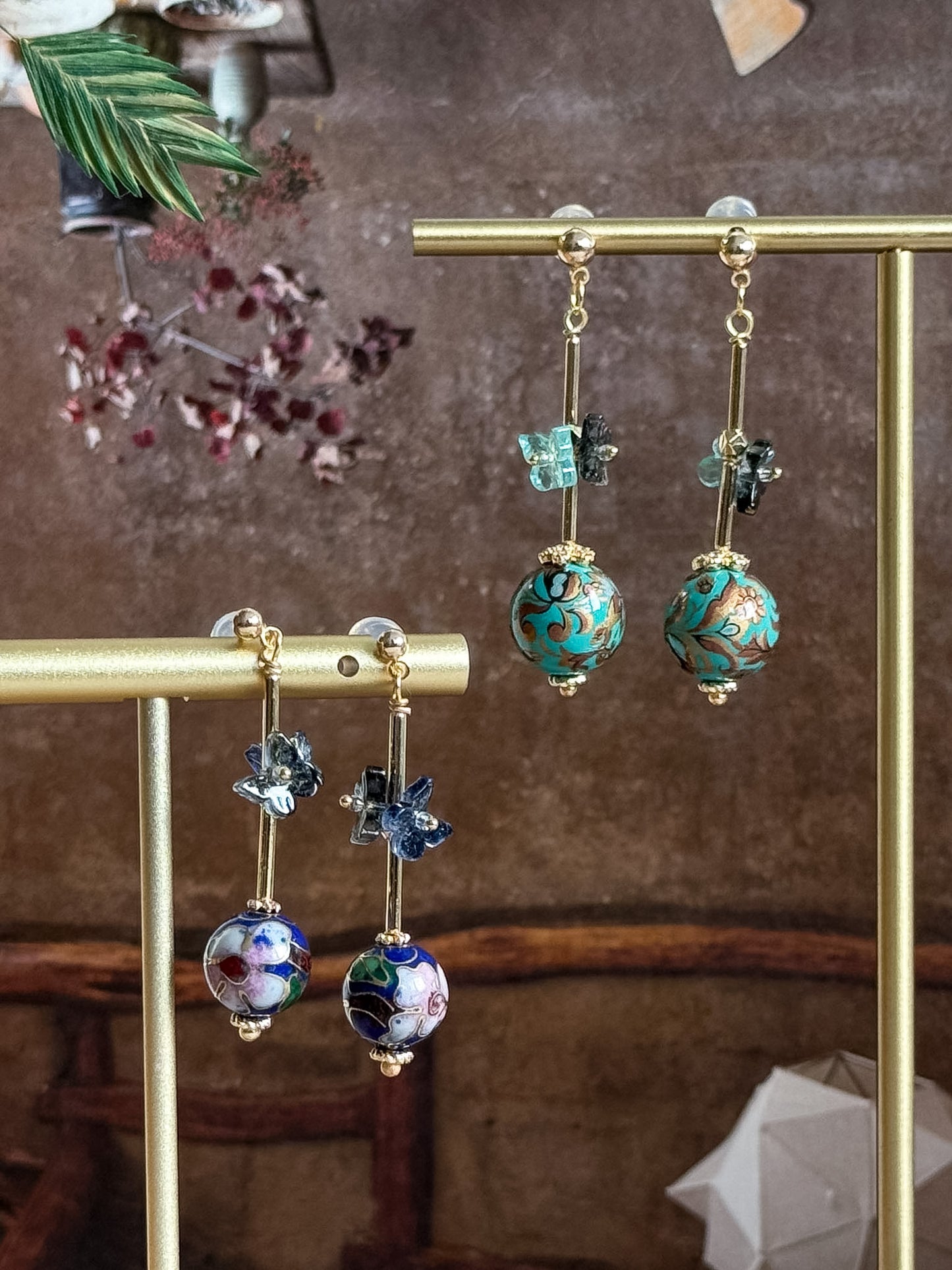 Miyabi Earrings (2 colors)