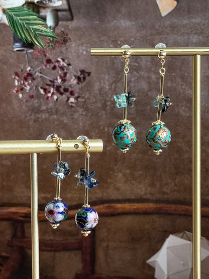 Miyabi Earrings (2 colors)