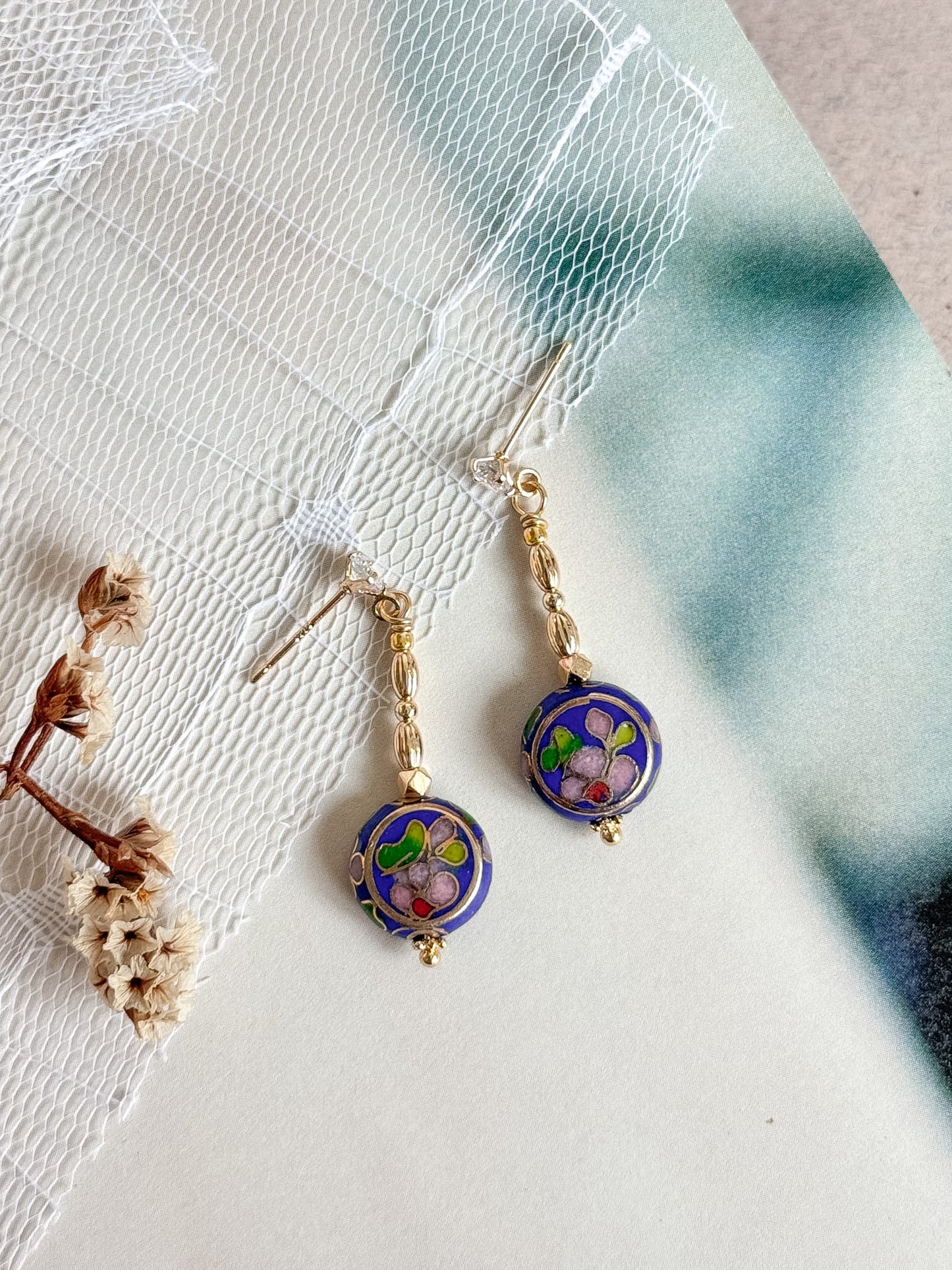 Kofū Earrings (2 colors)