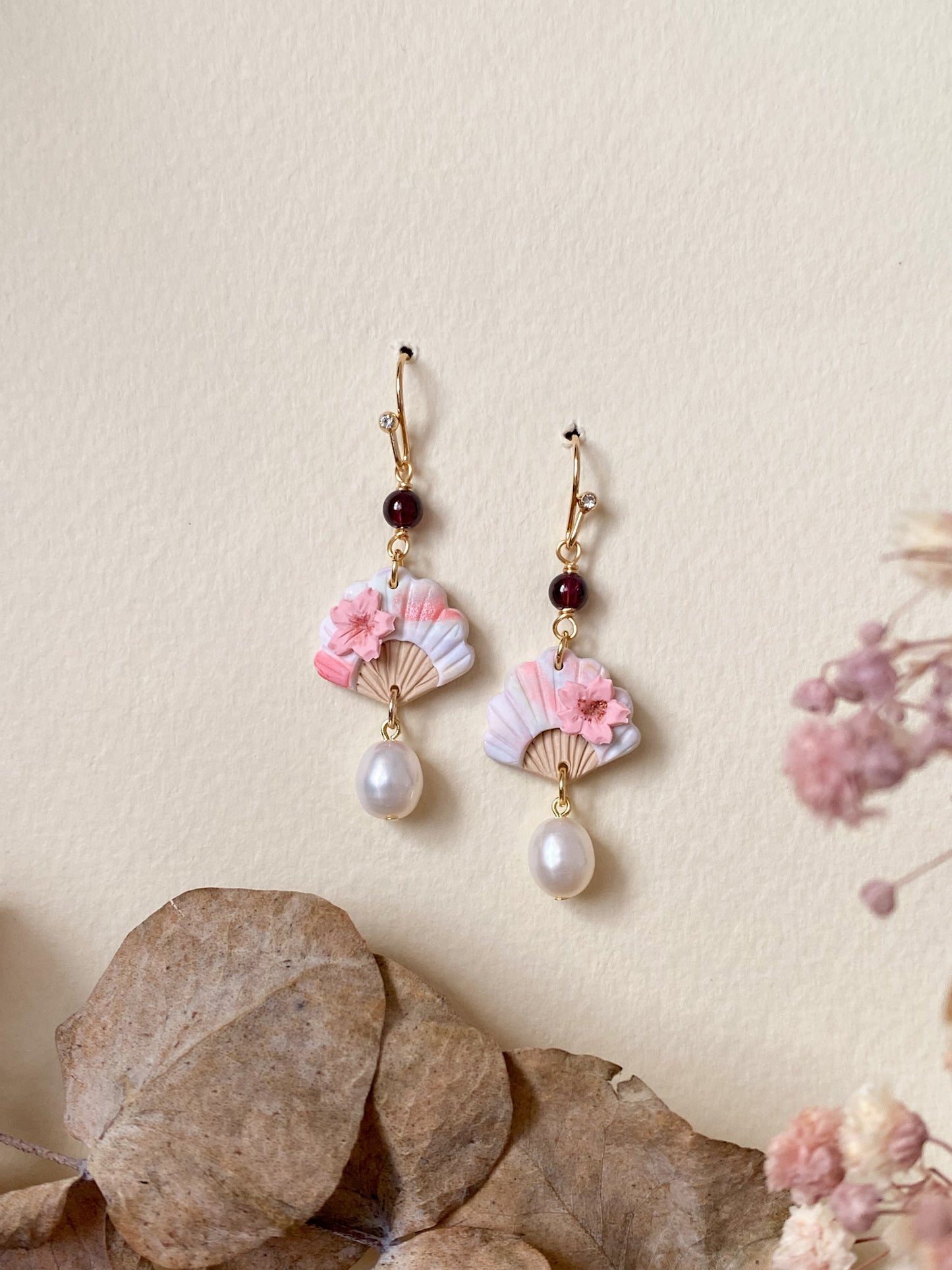 Aka - Mini Fan Earrings with Garnet & Pearl