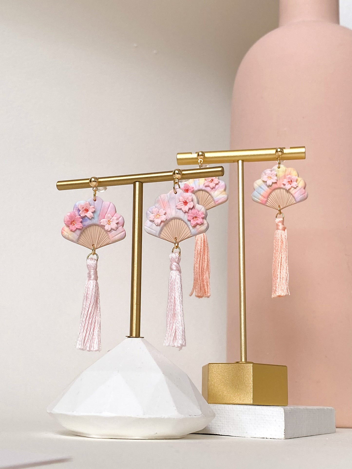 Hana Fan Tassel Earrings