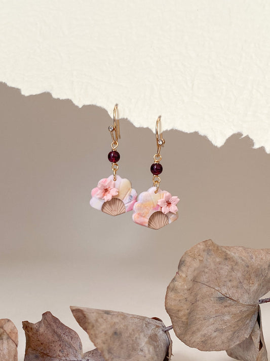 Aka - Mini Fan Earrings with Garnet