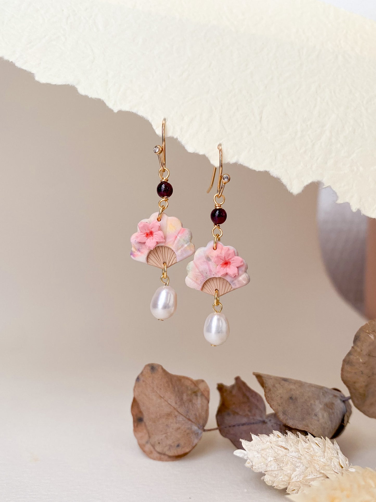 Aka - Mini Fan Earrings with Garnet & Pearl