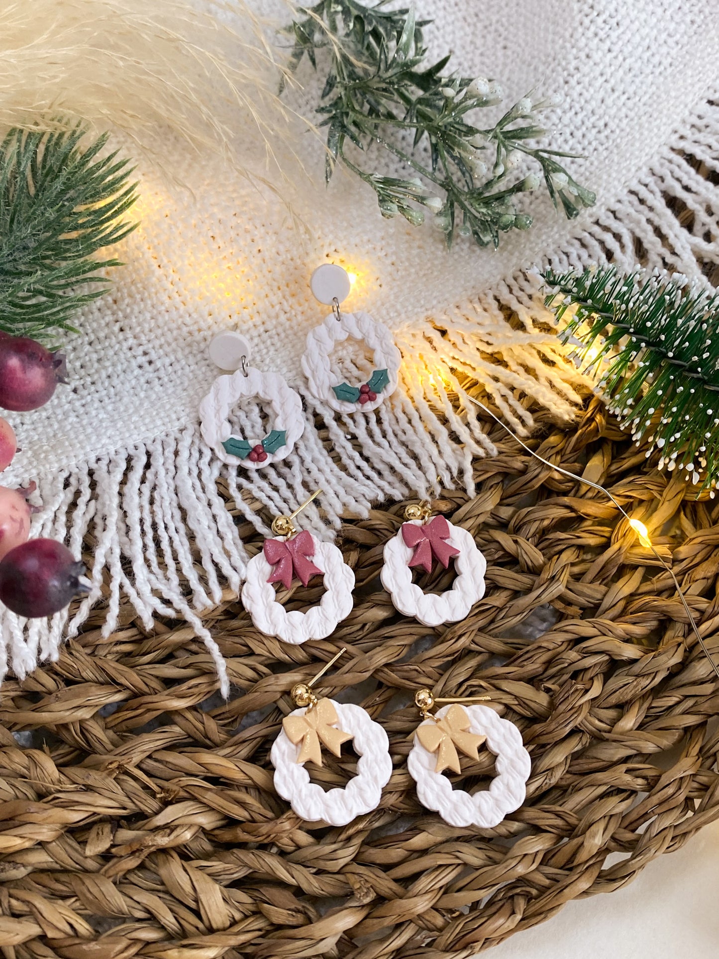 Knit Wreath (4 styles)