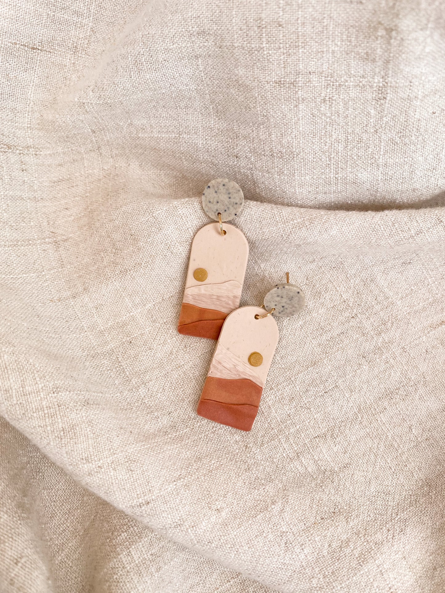 Minimalist Sunset Earrings 